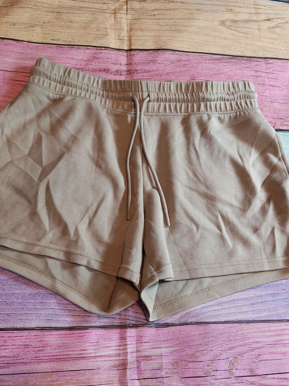 Medium Velocity Women's Elastic Drawstring Athletic Shorts #0912